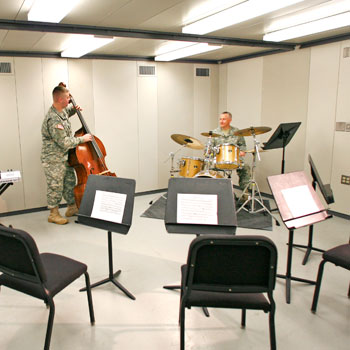 Individual and small group practice can be performed without interruption in our popular sound-isolating rooms. Many sizes and configurations available. Guaranteed sound isolation.